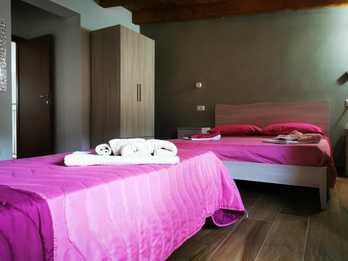 Agriturismo B&B Il Girasole Roccadaspide Buitenkant foto